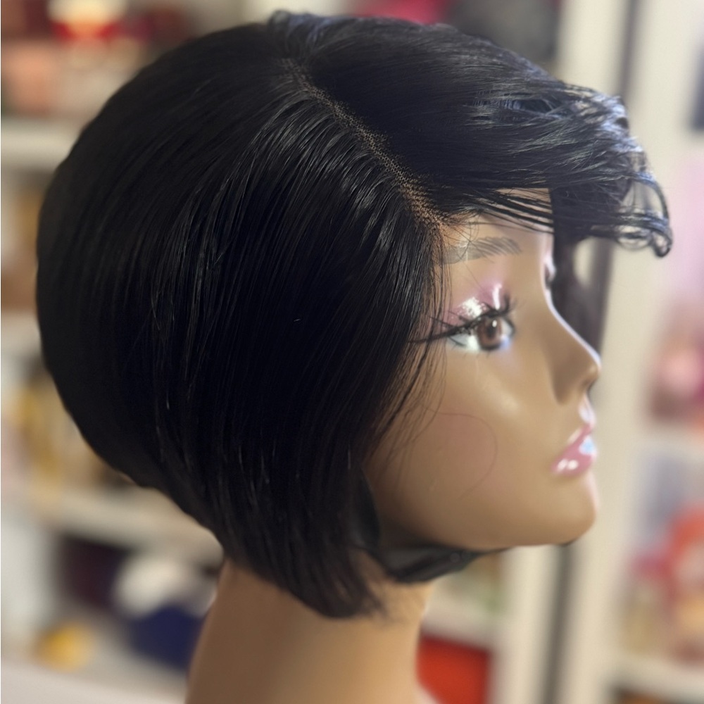 Stylish Black Short Wig HUMAN HAIR
